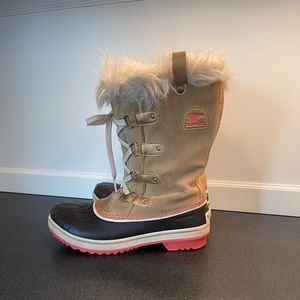 Sorel Snow Boots